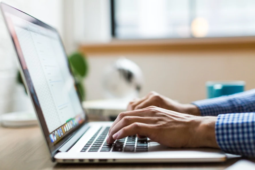 The Top Features To Look for in RFP Software 2 Integrating Analytics And Reporting Capabilities